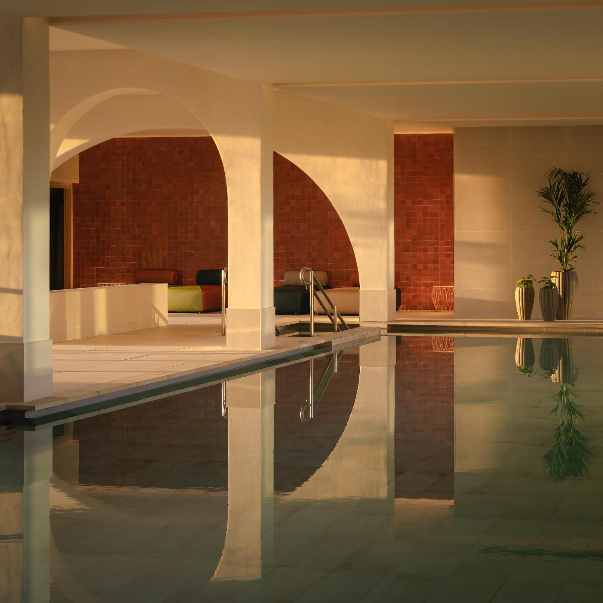 Hotel So/ & Golf 5*